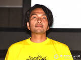 「見取り図・盛山、サッカー元日本代表の“レジェンド”集団と食事　豪華ショット公開「30代男には痺れる」「すっっっご!!」」の画像1