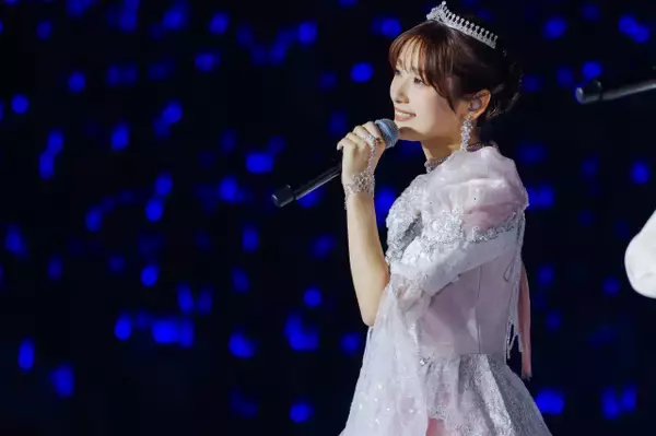 櫻坂46井上梨名、7年間のアイドル人生に幕「100点満点です！」　メンバーからの愛にあふれた卒業セレモニー【セットリストあり】