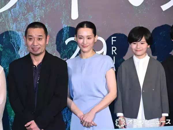 大悟、妻役・綾瀬はるかの天然発言にツッコミ「それを聞いてんねん！（笑）」　W主演作舞台あいさつで“夫婦感”
