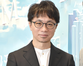 新海誠監督、新作アニメ映画制作中　海外報道を受け言及「どうかお楽しみに」