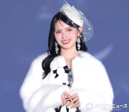 【ガルアワ】とき宣・菅田愛貴、ファー×レースでドーリーに　きらめく笑顔で観客魅了