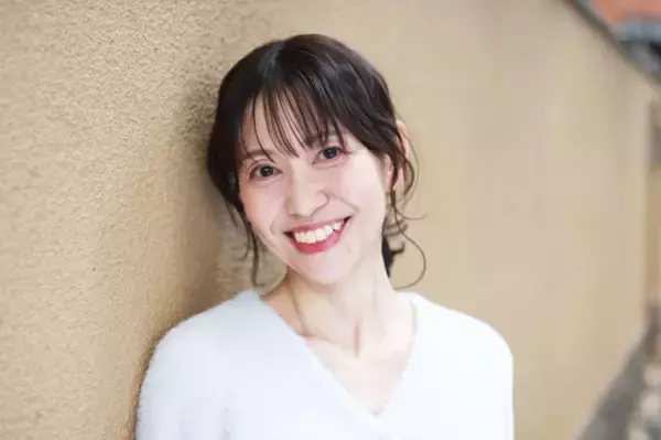 「テアトルアカデミーの顔」となるモデルを募集　福島県出身の48歳・野沢いずみさんがシニア部門グランプリを受賞