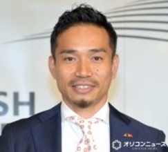 長友佑都、「ブラジルワールドカップのDFライン」と晩さん会　豪華メンバーにファン感激「眼福！」「エグいメンバー」