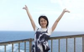 山本彩、沖縄・うるま市での感動体験で“うるラバ”に　会員証番号「714」のサプライズに喜び