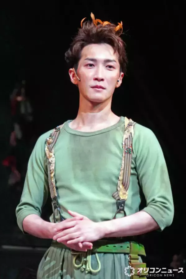 Snow Man渡辺翔太、会見冒頭で報道陣に“まさかの謝罪”「ピーターパンなら絶対言わないんですけど…」