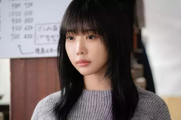 あの、ロングヘアーの姿公開「誇りにタカラに思います」　SNS「めちゃくちゃ良かった」「髪の毛伸ばしたあのちゃんも可愛い」『惡の華』最終話に登場