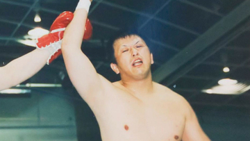 61歳・元プロレスラー、9年間で51戦51敗→365日愛用の赤ジャージから人生初のおしゃれ　サプライズに娘は…『大阪ほんわかテレビ』