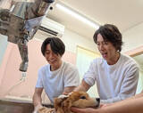 「山下智久、“相葉トリミング”初登場　相葉雅紀と“ほっこり”デビュー前の思い出話も」の画像1