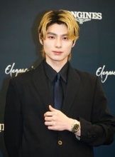 本田響矢、77万7700円の腕時計で洗練された存在感放つ　昨年1年は“人生のターニングポイント”に