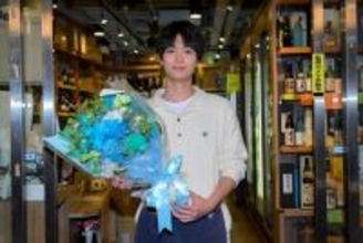 “ミナトくん”青木柚「寂しい」　『じゃあ、あんたが作ってみろよ』クランクアップ