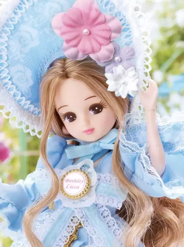 祝「リカちゃん」誕生日、ファンと創った“バースデードール”が美しすぎる…「フォトジェニック リカ」に新作