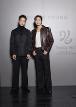 パク・ソジュン、坂口健太郎＆SHIHOらとカクテルを堪能　クリエイターとして参画するウイスキー「26」発売イベント開催