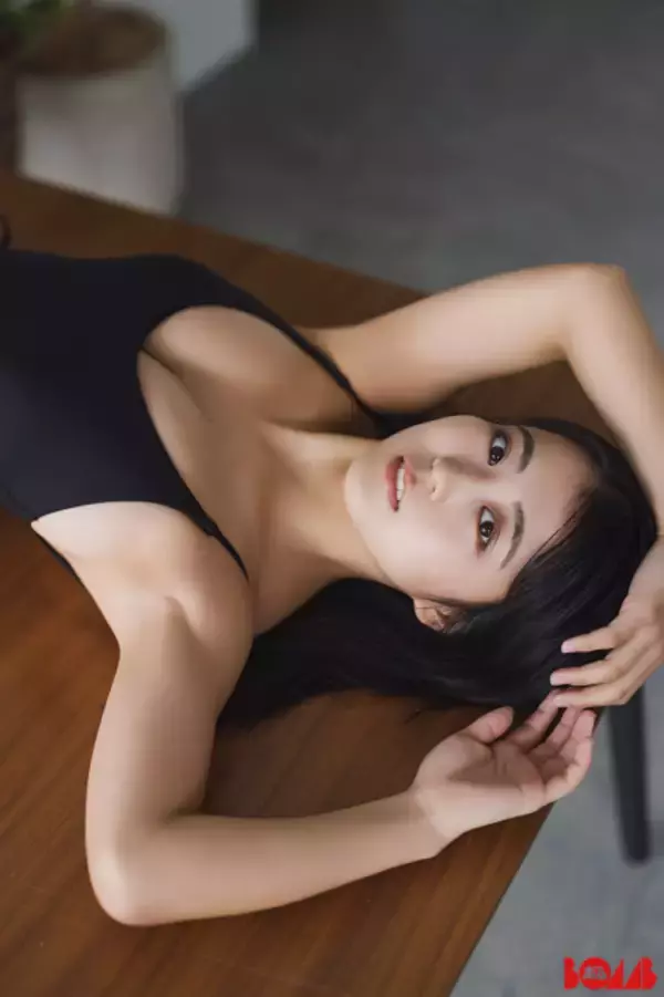 2026年のグラビア界“最重要人物”福井梨莉華、大迫力ボディで最新グラビア披露