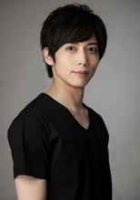 「染様!?」「本人で!!」染谷俊之、中村ゆりか“花恵”の最推しとして登場「声も見た目も全部好き」『夫に不倫をお願いされました』第2話【ネタバレあり】