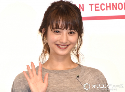 佐々木希、久々の『ゴチ』制服姿　まさかの事態に絶叫「意味わかんない！」