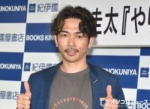 戸崎圭太、初の著書を発売　“ベリベリホース”から1年にしみじみ「すごく感謝しています」