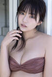 「“三刀流”豊田ルナ、思わず見惚れる艶肌ショット　洗練ボディ際立つデジタル写真集が完成」の画像1