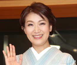 卵巣がん治療から復帰の市川由紀乃「一年が経って髪の毛もここまで伸びました」　“ビフォーアフター”公開に反響「ツヤツヤですやん」「生命の逞しさを感じるお写真」