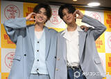 「井内悠陽＆阿久根温世、ドラマ『コントラスト』ビジュアルブック発売　和気あいあいと仲良しトーク」の画像1