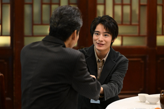 塩野瑛久、“恋人”の素顔は「穏和で謙虚」「よく謎のダンスをしていました」