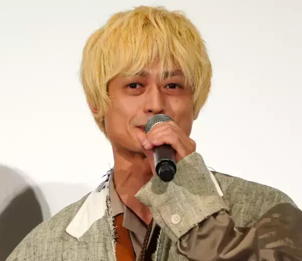 A.B.C-Z塚田僚一、キャスト誘って島めぐり　久米島ロケで“最年長”の気遣い