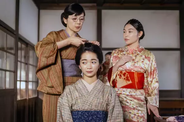 『風、薫る』髪型を洋髪に変えさせられた生徒たちは…　第27回場面カット
