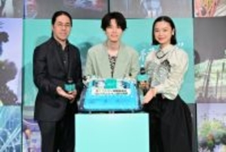 萩原利久＆古川琴音、W主演務める長編アニメーション映画『花緑青が明ける日に』ジャパンプレミアに登壇 声優初挑戦に「体感的には初めて映画に出た気分でした」
