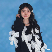 【ガルアワ】櫻坂46・浅井恋乃未、“妖精”ビジュアル　柔らかな表情で軽やかランウェイ