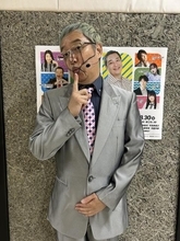 小野坂昌也、声優×新喜劇コラボの看板に…後輩声優に熱烈オファー「言ったらなんでもやりますから！」