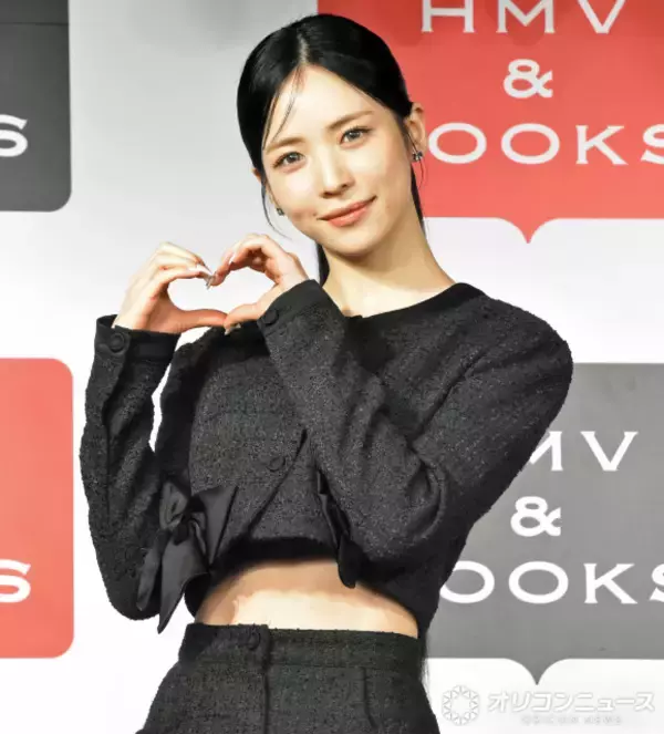 NiziU・MAYA、初の描き下ろし絵本「夢のよう」　メンバーの反応に涙「本当に愛だなと感じました」