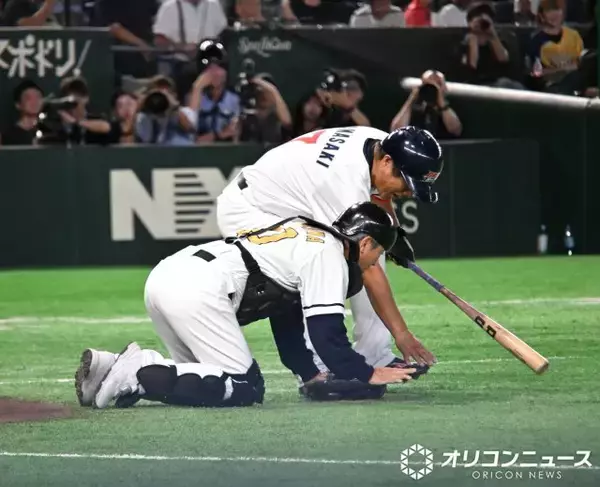 達川光男、伝説のコンタクト探しを再現　“変則”バース・掛布・岡田も実現　『サントリードリームマッチ2026』