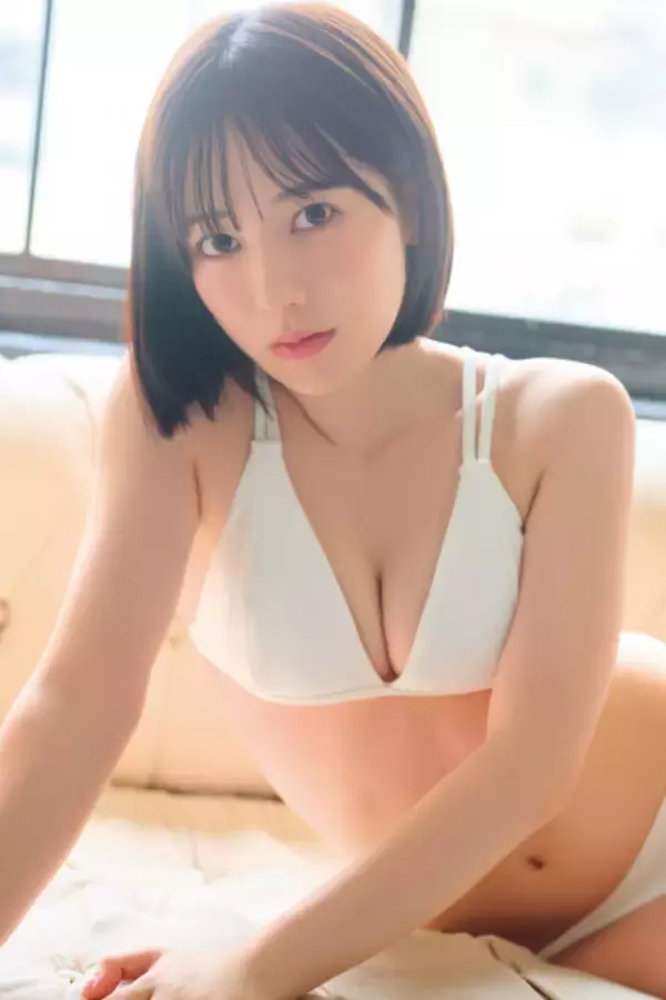 yosugala・未白ちあ、フォトジェニックな美貌で魅了「世界観が自由すぎて…」
