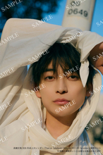 俳優・高橋文哉、25歳の誕生日に“オトナでスタイリッシュ”な2026年卓上カレンダーを発売