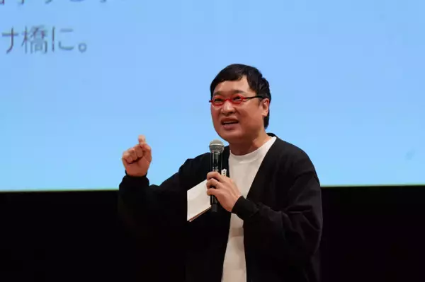 山里亮太“赤メガネ食堂”誕生の経緯　現地で実感「これを継続しなきゃいけない」