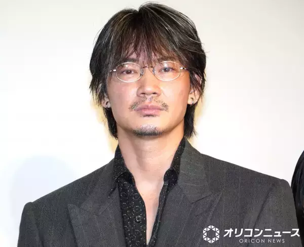 綾野剛、芝居と年齢への意識語る　「感覚ではもう押し切れない」