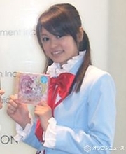 歌手・池田彩、3月に骨折→現在「治った(骨くっついた)気がする」　『プリキュア』シリーズ主題歌など歌唱