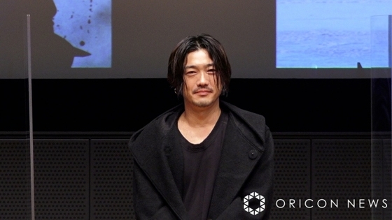 “鷹山仁”谷口賢志、10周年『仮面ライダーアマゾンズ』オフショットを公開「幸せです」　5年ぶり表舞台の水澤悠役の藤田富の姿も