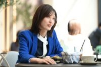 『終幕のロンド』月城かなと、“食事シーン”は「初めての挑戦でした」【コメントあり】