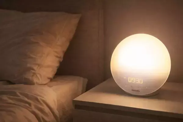 「寝ても疲れが抜けない…」原因は“睡眠の質”だった？ 不調を“見える化”する最新スリープガジェット