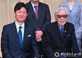 「94歳・山田洋次監督、48年ぶりブルーリボン賞監督賞　ステージ上で『国宝』李相日監督を大絶賛「とっても尊敬しています」」の画像1