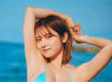 「愛人役で注目の桃月なしこ、富山ロケで見せる美ボディ「富山背景のピカチュウもゲット」」の画像1