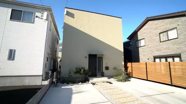 縦長の土地を奥行きと高さで開放感バツグンに→建築費に驚き　山根＆遼河「すごい！」『となりのスゴイ家』1日放送