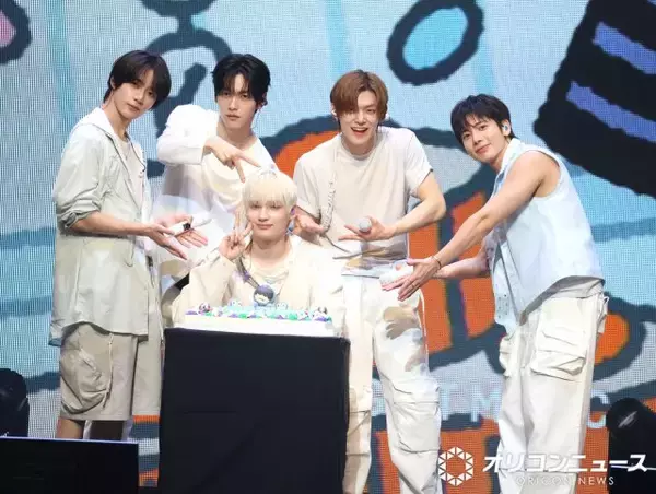TXT・HUENINGKAI（ヒュニンカイ）、サプライズバースデーに笑顔「皆さまの愛情に報いたい」
