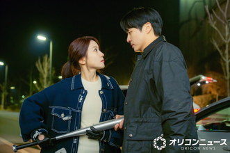 パク・ウンビン＆ヤン・セジョン、キスシーンの仲むつまじいメイキング映像公開「撮影現場での相性も完璧」　Netflix『恋は命がけ』、きょう最終回へ