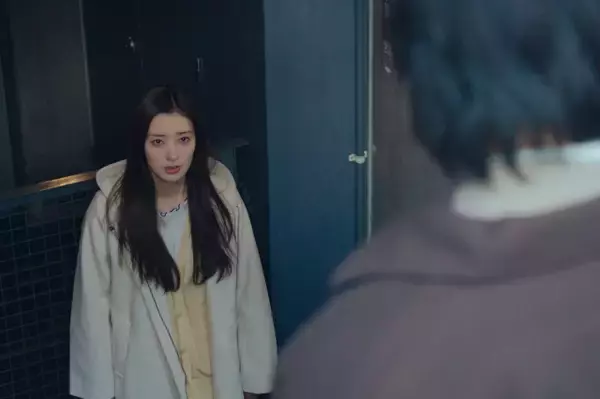 宮本茉由“菜穂”、“元カレ”戸塚祥太“徹”と一線を越える『この愛は間違いですか～不倫の贖罪』第5話【あらすじ】