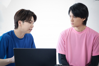 M!LK佐野勇斗＆塩崎太智、8年ぶり演技バトル「イイじゃ～ん！」　『おコメの女』スピンオフで共演