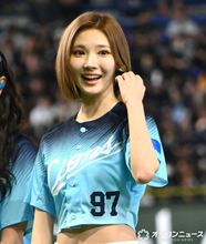 Hearts2Hearts、東京ドームに全員登場　始球式ではジウが美しいフォームで魅せる「100点です！」