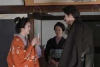 『ばけばけ』英語の勉強を再開しないか提案する　第105回場面カット