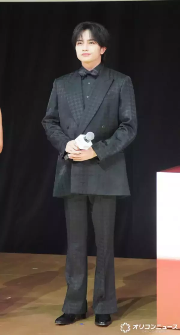 中島健人、軽快に小ボケ　畑芽育が即ツッコミ