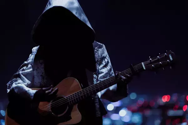 注目新人・Nakamura Hakの“無修正・無編集”の歌声を体感　初オンラインライブのアーカイブ公開